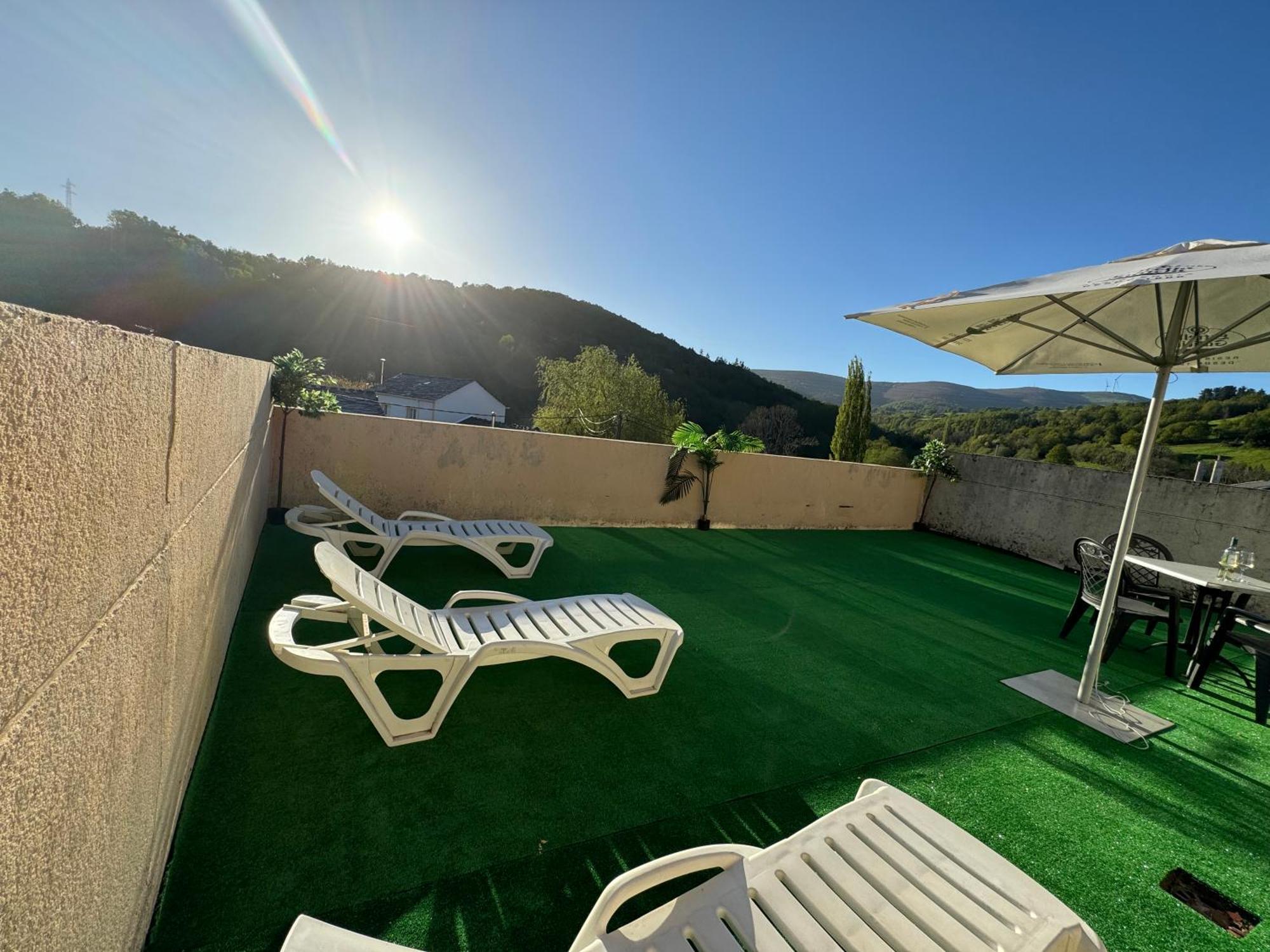 Triacastela Sunset Terrace Apartment Exterior foto