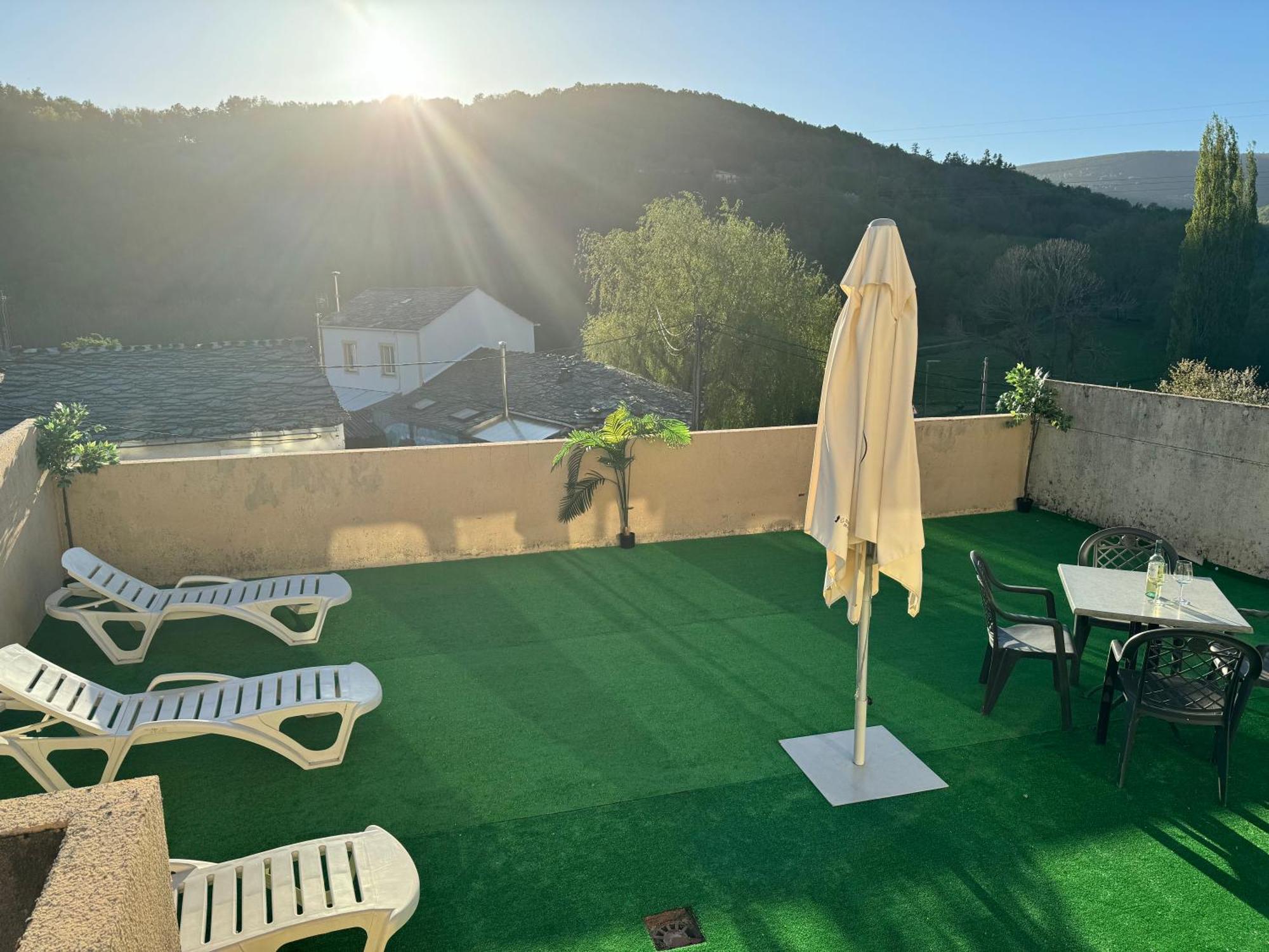 Triacastela Sunset Terrace Apartment Exterior foto